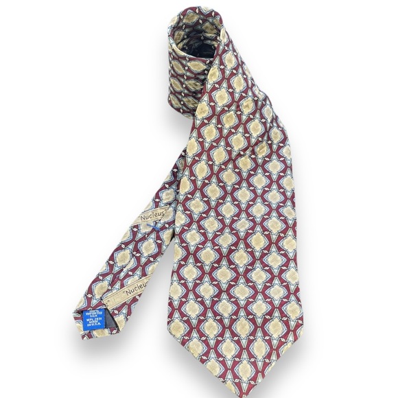 Artisphere Charles Vinson "Nucleus" Maroon Bronze 100% Silk Tie Made in the USA - Picture 2 of 9